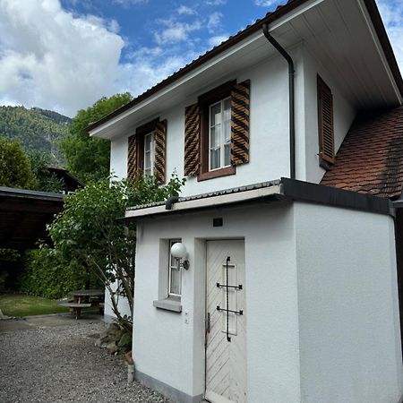 Garden House Villa อินเทอร์ลาเคน ภายนอก รูปภาพ