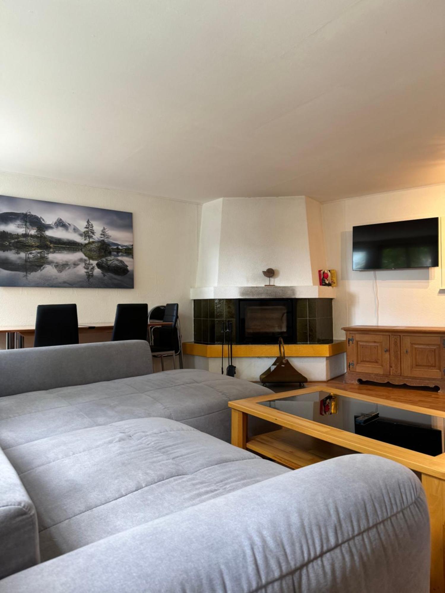 Garden House Villa อินเทอร์ลาเคน ภายนอก รูปภาพ